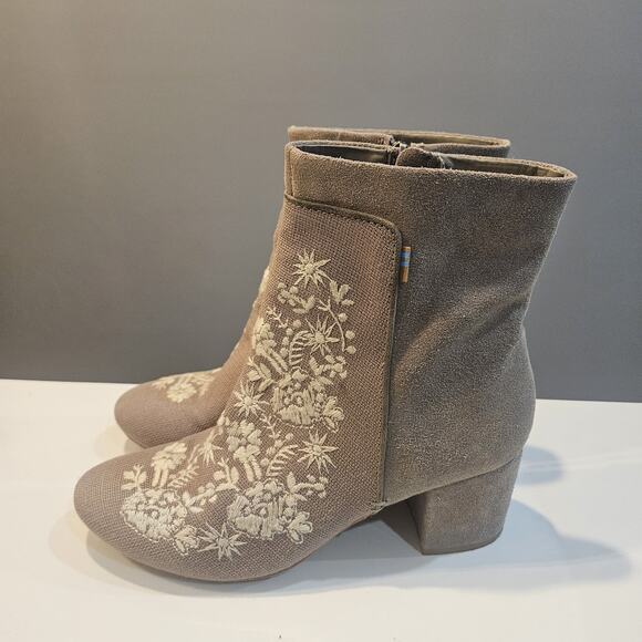TOMS Womens 7.5 Ankle Boots Evie Heritage Canvas Floral Embroidered Tan - Picture 1 of 13